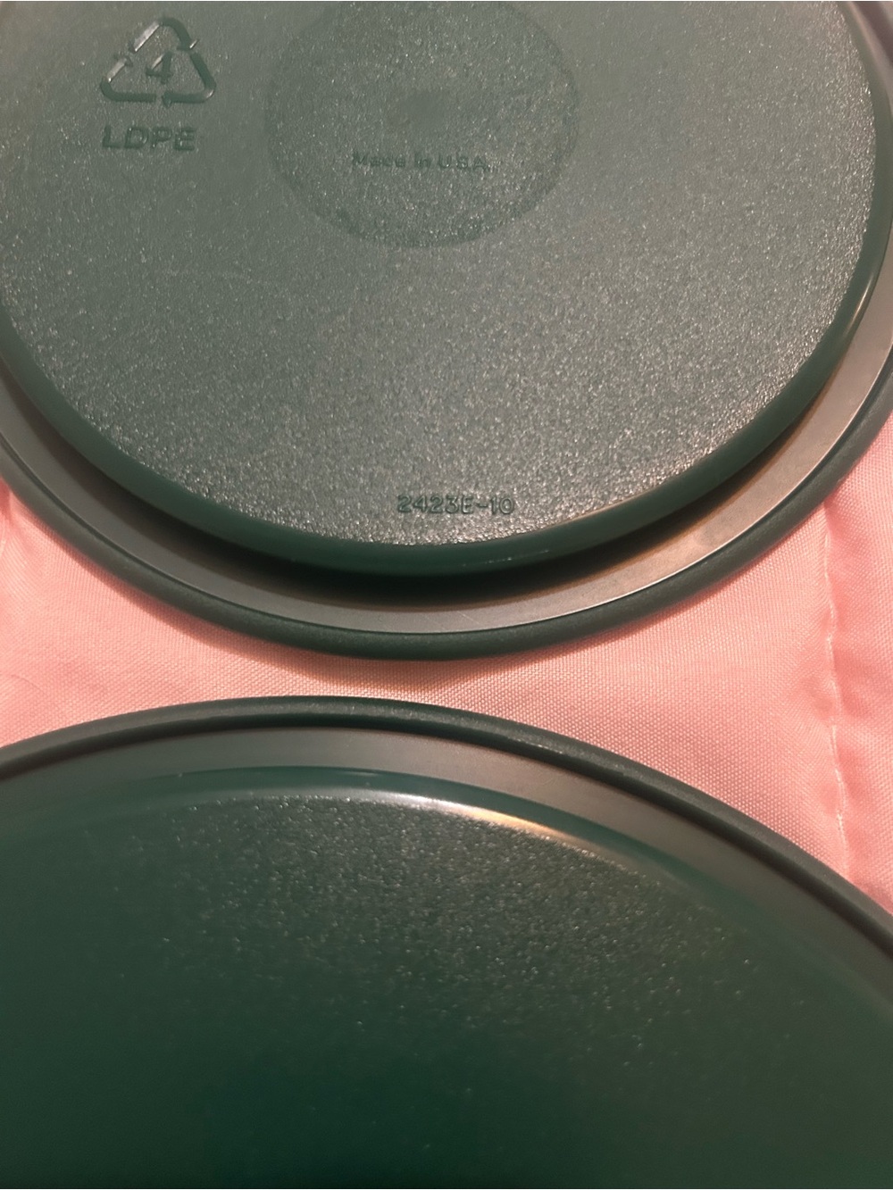 Tupperware Green Round Container Lids Set of Four - Picture 4 of 8